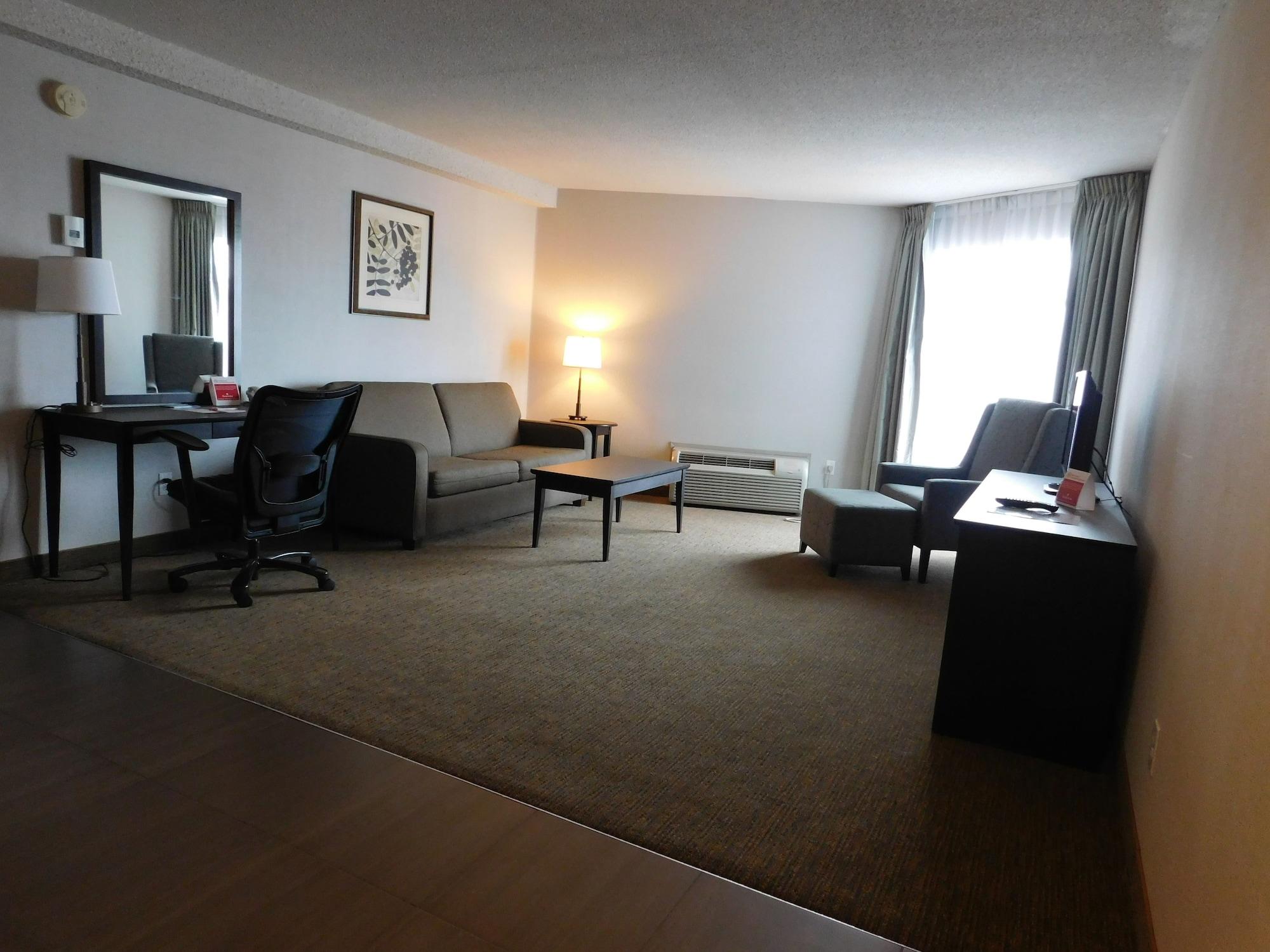 Hotel Ramada By Wyndham Kamloops Exteriér fotografie