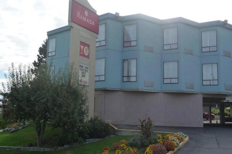Hotel Ramada By Wyndham Kamloops Exteriér fotografie