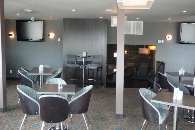 Hotel Ramada By Wyndham Kamloops Exteriér fotografie